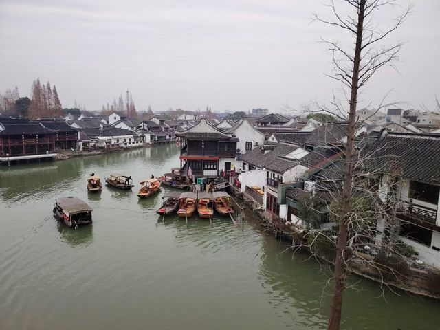 這裡是上海