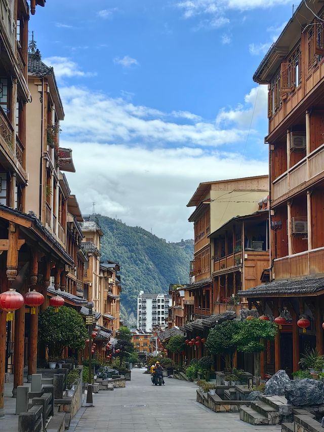 磨西古鎮真心測評:不吹不黑,這地方值不值得來? 磨西古鎮真心測評:不吹不黑,這地方值不值得來?