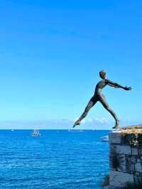 南法必打卡 · 昂蒂布 Antibes 在尼斯與戛納之間,藏著一座被陽光親吻的地中海小城—