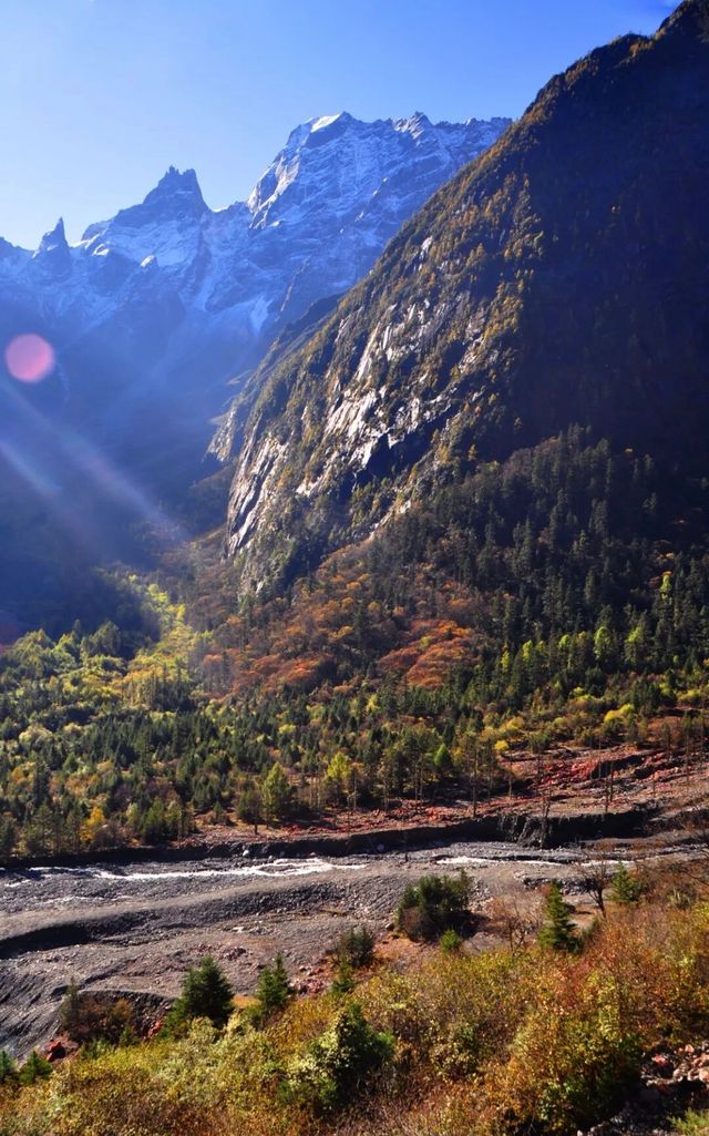 理縣三日精華遊:2000元預算玩轉川西小城 理縣三日精華遊:2000元預算玩轉川西小城
