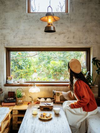 I really love the Orange Cafe on the southern coast of Jeju Island!