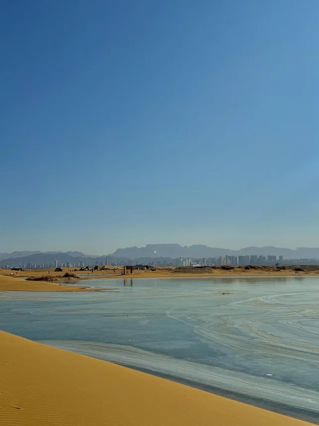 烏海湖反轉之旅！200元解鎖沙漠+冰湖雙重驚