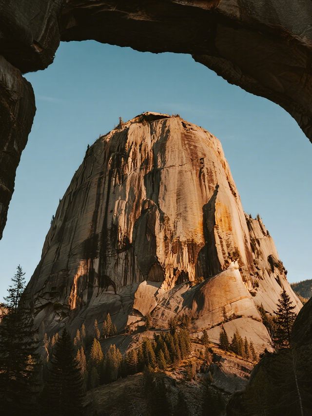 零下30°C的快樂!在冰雪覆蓋的峽谷裡泡溫泉看星河 零下30°C的快樂!在冰雪覆蓋的峽谷裡泡溫泉看星河