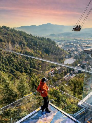 ที่เมืองหางโจว! ปกติแล้วฉันไม่ค่อยใช้คำว่า "น่าทึ่ง" เพื่ออธิบายสถานที่สักเท่าไหร่