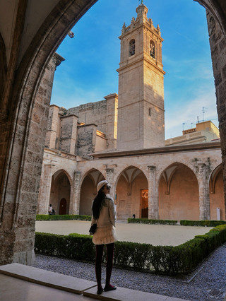 Valencia's Carmen Center: A Treasure Trove of Art Spaces in the Old Town (Free)