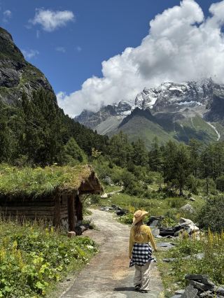 청두 주변의 설산과 숲은 스위스가 아닙니다