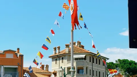 This hidden gem of a beach in Italy is a place where time is truly meant to be wasted — traveler post in Grado