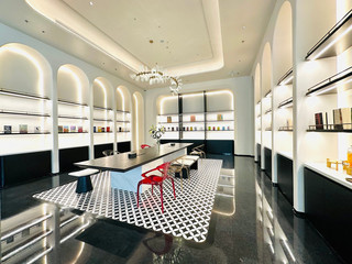 Excellent Service and Ideal Location for Business Trips