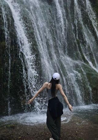 Weekend trip to Tianyi Valley! The cave waterfall is stunning
