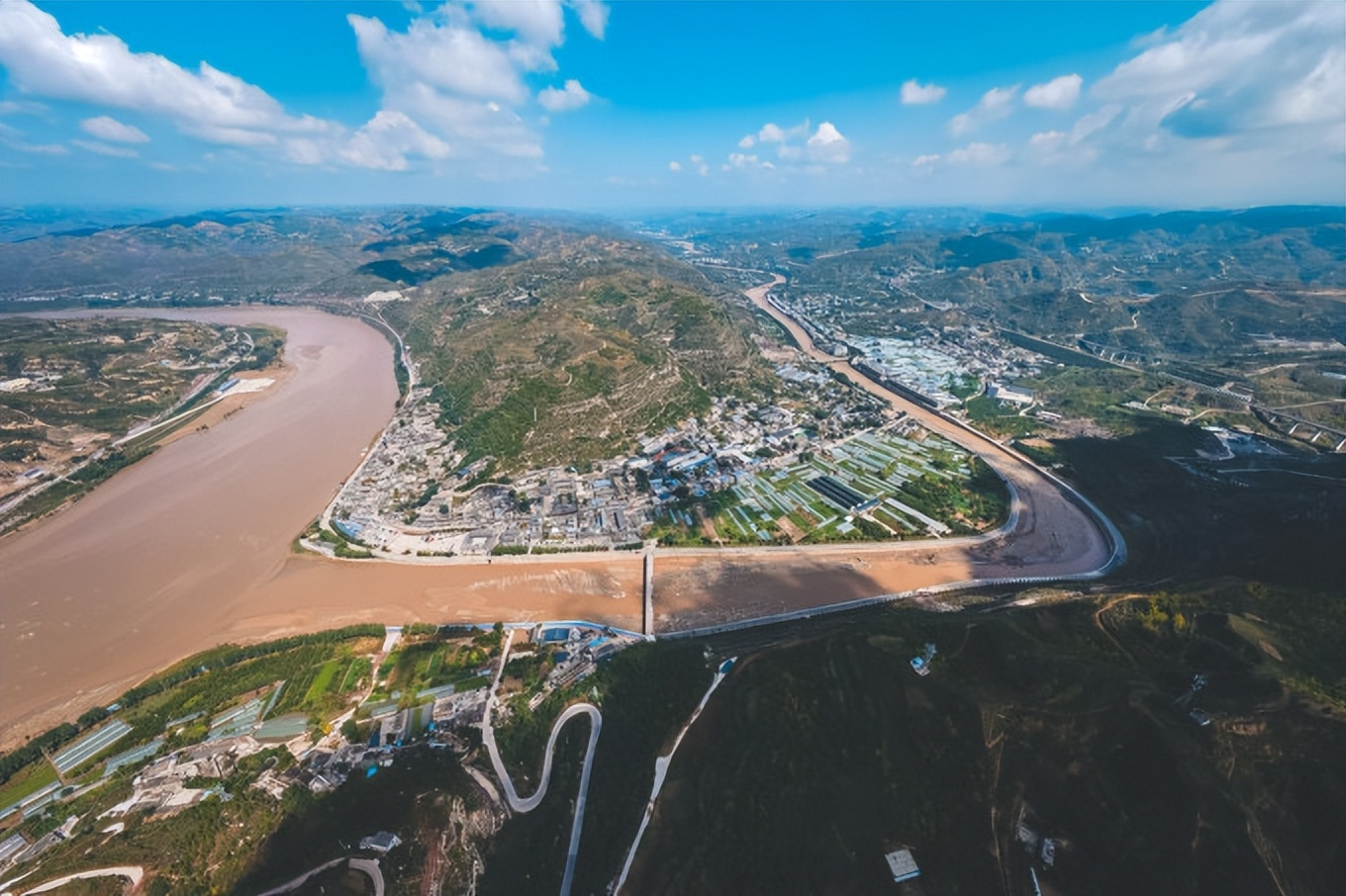 Qikou Ancient Town | The first town of the Nine Bends of the Yellow River, a living Ming and Qing dynasty ferry port, and a must-visit authentic destination in western Shanxi