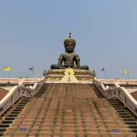 The giant buddha in Phetchabun, Thailand 🇹🇭