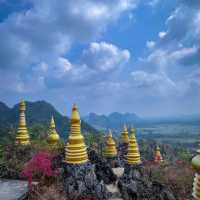 อุทยานธรรมเขานาในหลวง….สายบุญต้องมา’