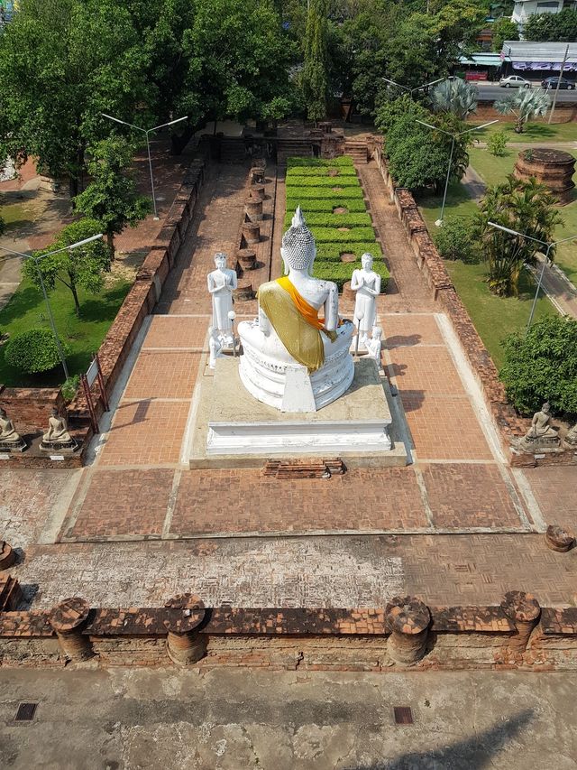 พระมหาเจดีย์ชัยมงคล