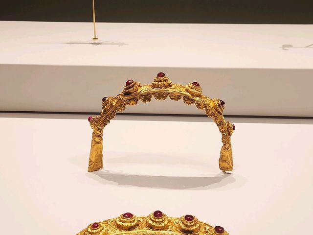 香港故宮 | 金彰華彩古代金器展