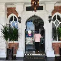 The grandeur restaurant, GH Corner