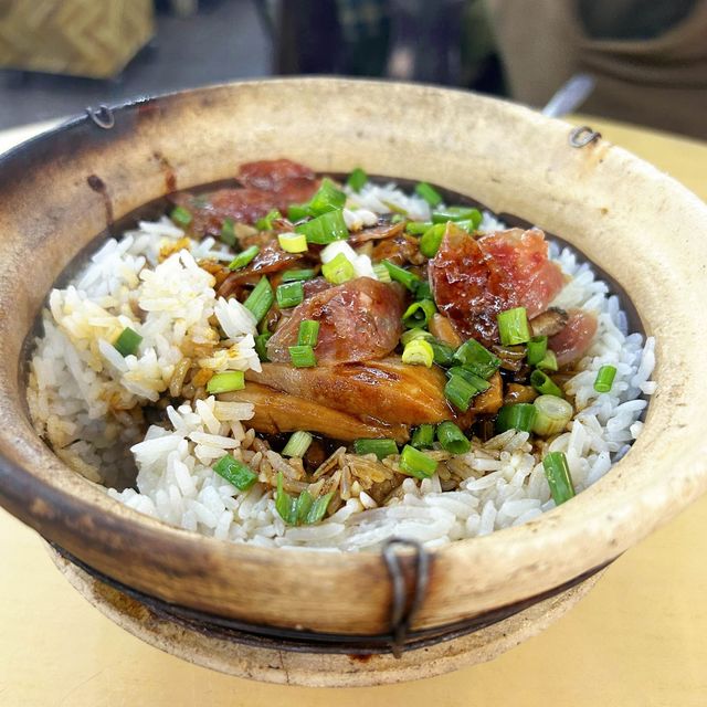 Delicious Claypot Chicken Rice Taman Molek
