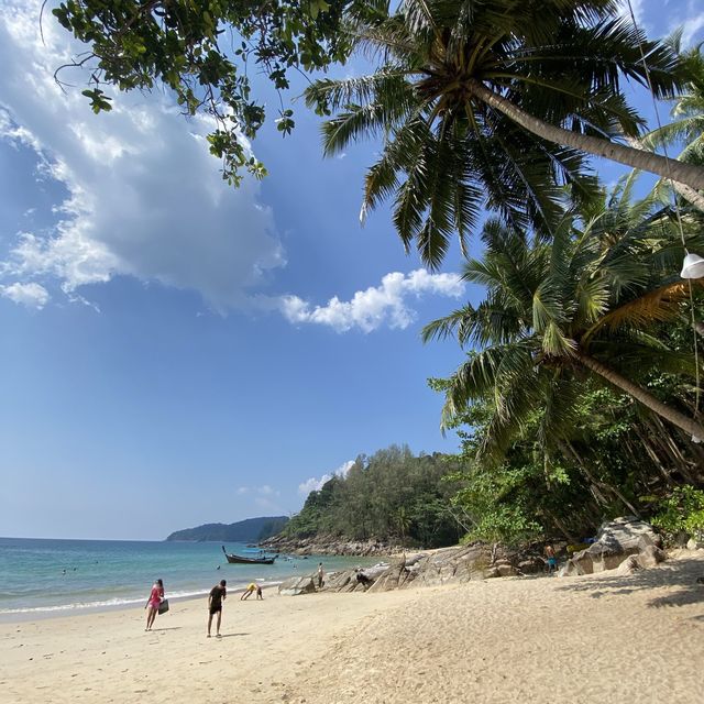 Banana Beach 🍌 หาดสวยแบบลับๆใกล้หาดในทอน