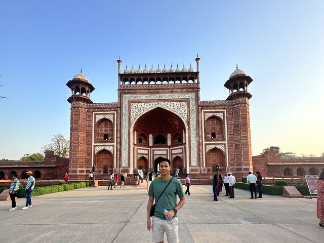 Discovering the Timeless Beauty of Agra