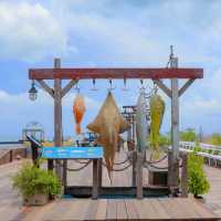 Kept Pier Cafe คาเฟ่กลางทะเล บางเสร่ จ.ชลบุรี