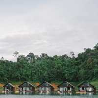 แพ 500 ไร่ Floating Resort