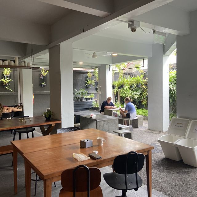 나이트바자 근처 숙소 추천 loyy hotel 🏠 