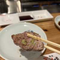【大阪・福島】芸能人もお忍びで訪れる地鶏焼き店