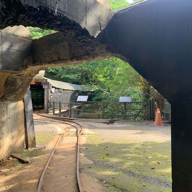 新北景點｜猴硐坑小火車採礦體驗