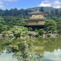 A golden Temple of dreams 