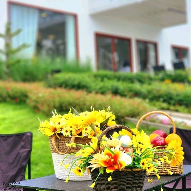☕️คาเฟ่ริมทะเลสาบสไตล์มินิมอล 🏡  𝑳𝒂𝒈𝒖𝒏𝒆