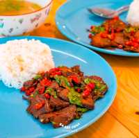 ทองแท้ ก๋วยเตี๋ยวเรือ อร่อยเด็ดต้องลอง