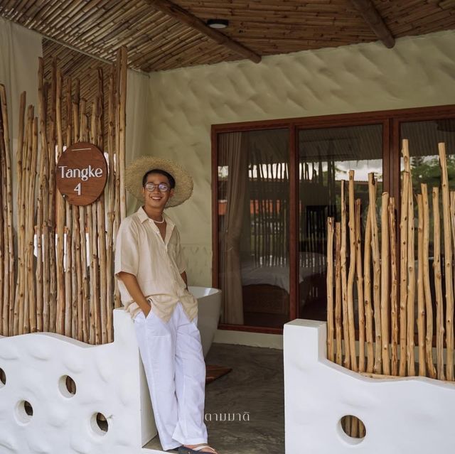 อนาวิลล่า ตังเก รีสอร์ท, ขนอม Anavilla Tangke Reso