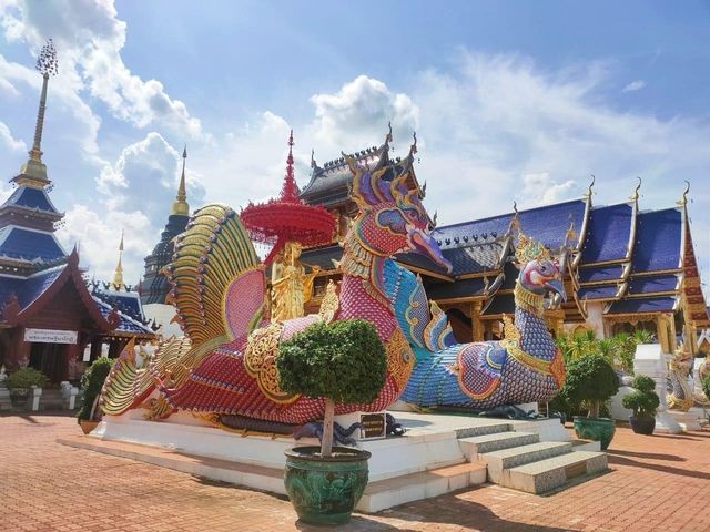 ไหว้พระที่  วัดเด่นสะหลีศรีเมืองแกน 🙏🏻🙏🏻 ไหว้พระที่  วัดเด่นสะหลีศรีเมืองแกน 🙏🏻🙏🏻