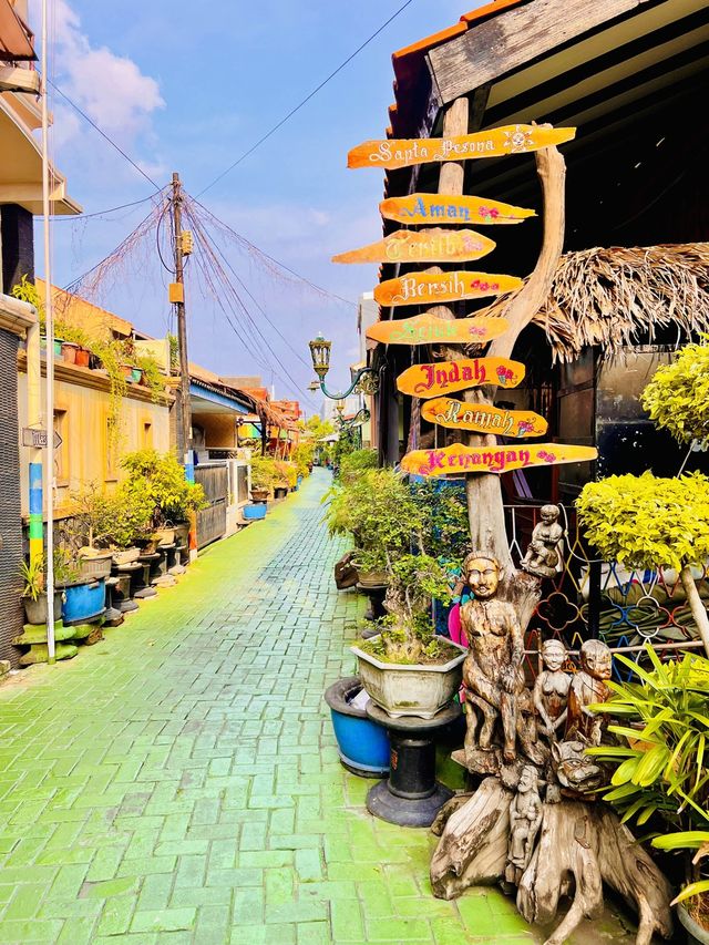 Must Visit: Kampung Batik Gedong Semarang👹