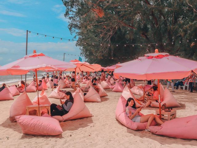 Tutu Beach (ทูทู่บีช) 