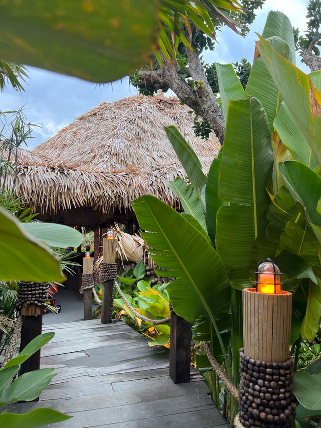 คาเฟ่ริมทะเลบางแสน laguna cafe ✨🌴🌊