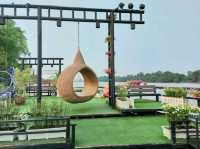 ร้านบรรยากาศดีริมแม่น้ำบางปะกง