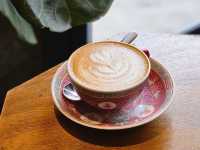 คาเฟ่ฮ่องกงที่เรารัก Halfway Coffee (Hoi On Cafe)
