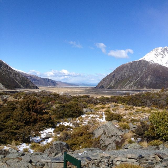 Hooker Valley Track to Mount Cook