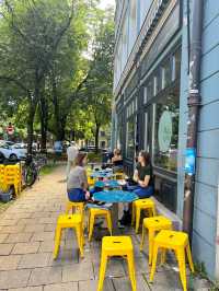 Café Blá - Specialty Coffee Shop