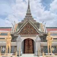   ๑ วันดีๆ ที่พระบรมมหาราชวัง