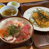 古宇利島 しらさ食堂🏠 滿滿的新鮮海膽 好滿足