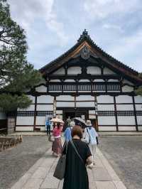 日本京都-栩栩如生的雙龍壁畫：建仁寺