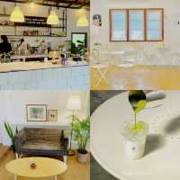 Peaceful Cafe ++