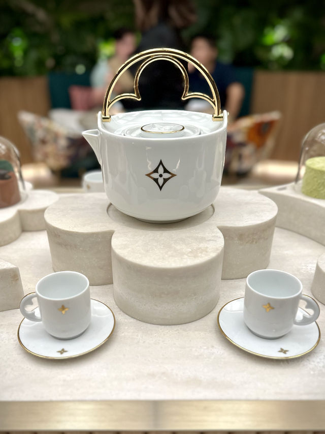 รู้ยัง! ✨จองไม่ได้…ไม่ใช่ปัญหา LE CAFE แบบซื้อกลับ