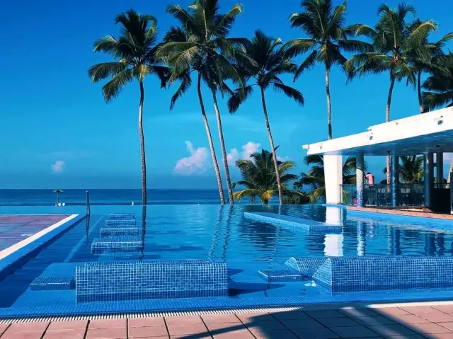 🌴 Beachside Stay at Riu Sri Lanka