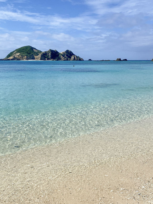 【沖縄県 渡嘉敷島】ケラマブルーの絶景ビーチ🏖