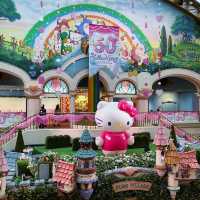 Sanrio迷必去：三麗鷗彩虹樂園，重回30年前去過嘅地方。