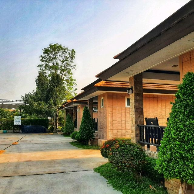 ใกล้ชิดธรรมชาติ ต้องธรรมชาติ ริเวอร์วิว รีสอร์ท