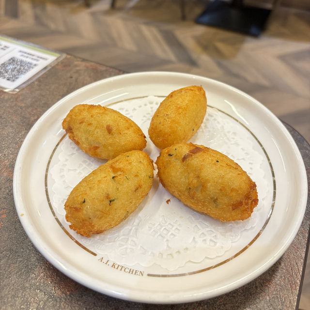 AI kitchen澳門入門級葡國菜