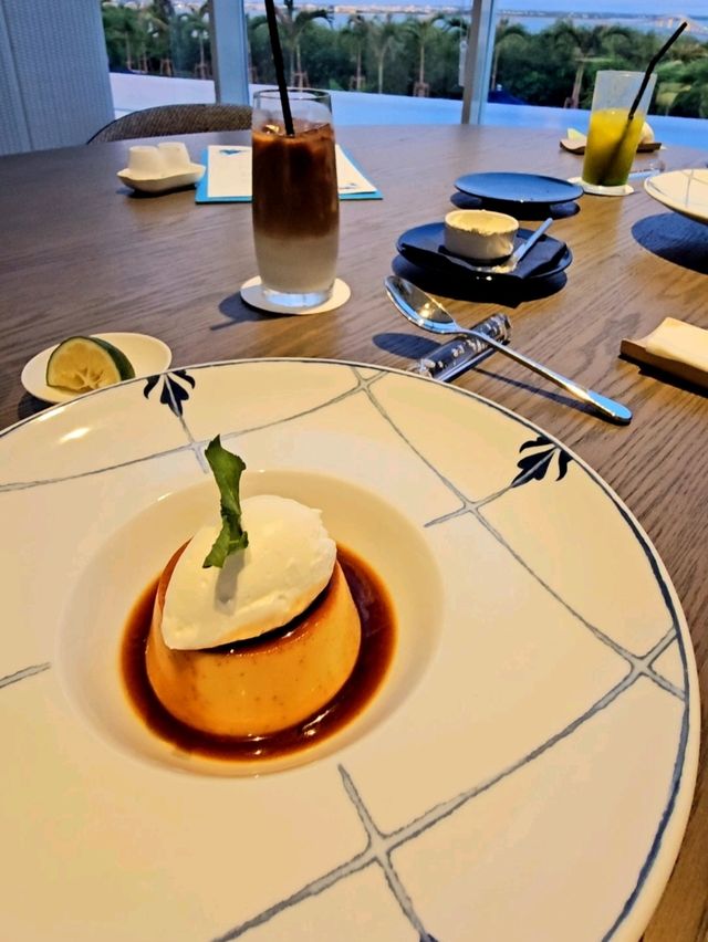 【宮古島】有名シェフのお料理を絶景を見ながら味わう